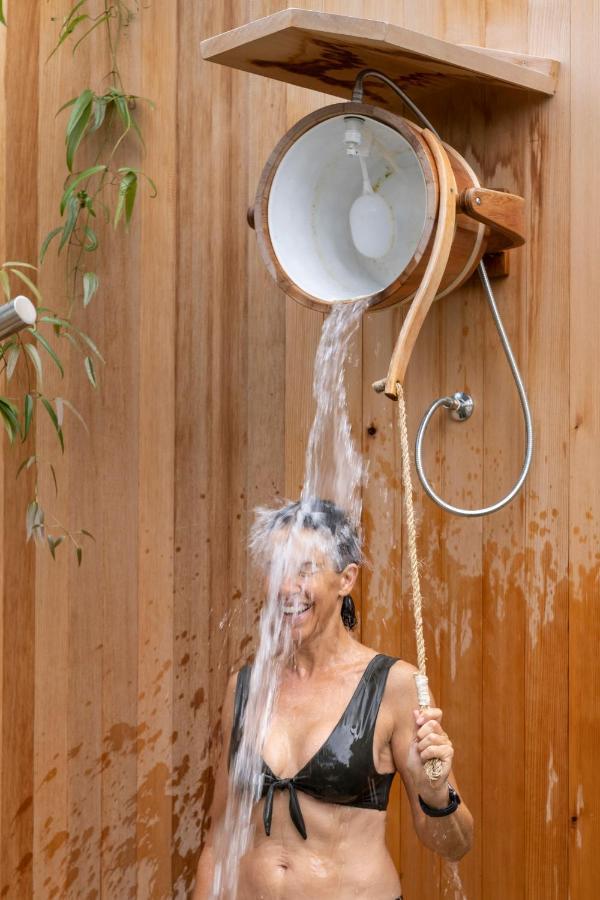 Escale Rochelaise B&B, Spa Bain Nordique Et Sauna Tonneau ラ・ロシェル エクステリア 写真