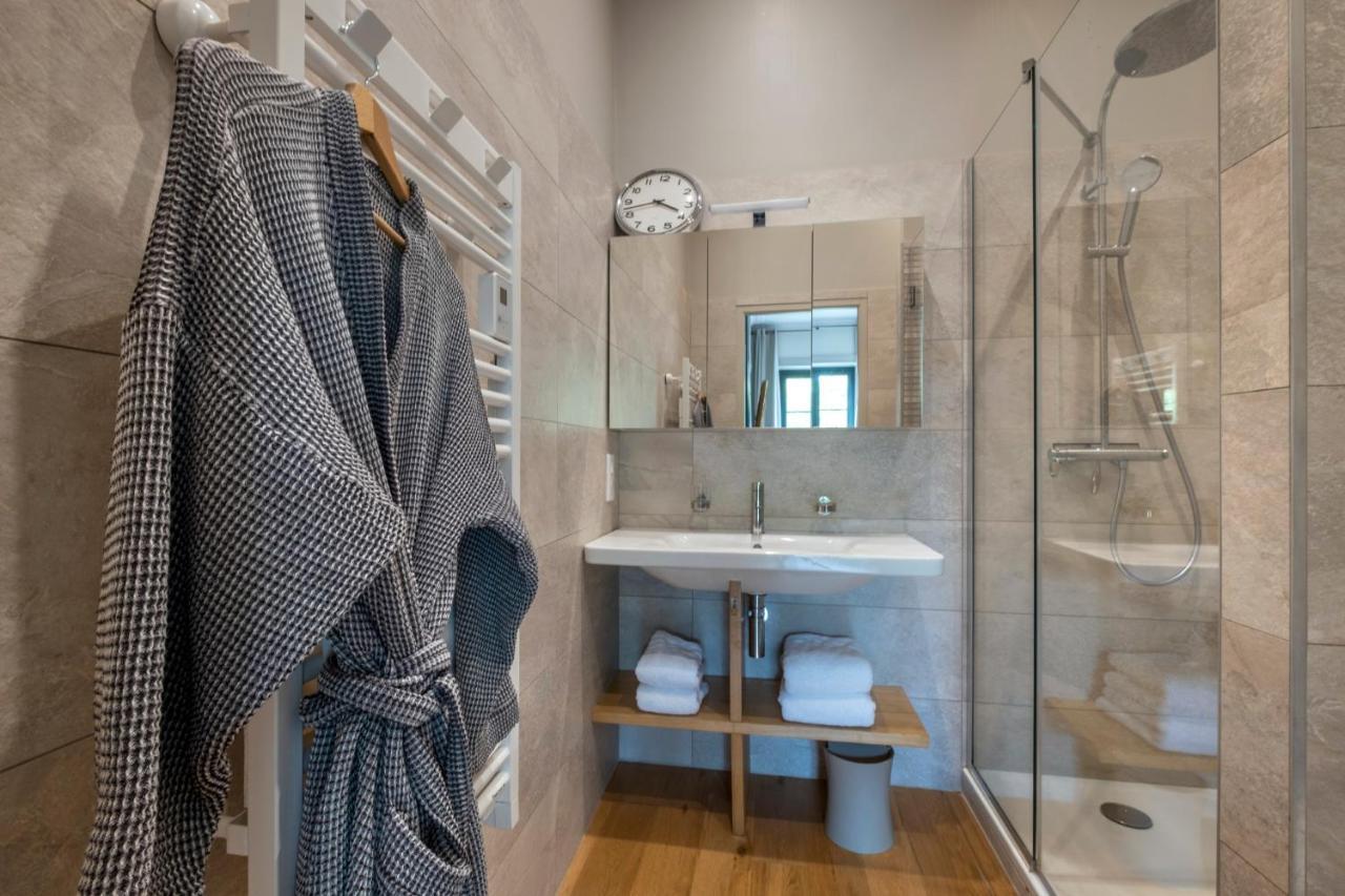 Escale Rochelaise B&B, Spa Bain Nordique Et Sauna Tonneau ラ・ロシェル エクステリア 写真