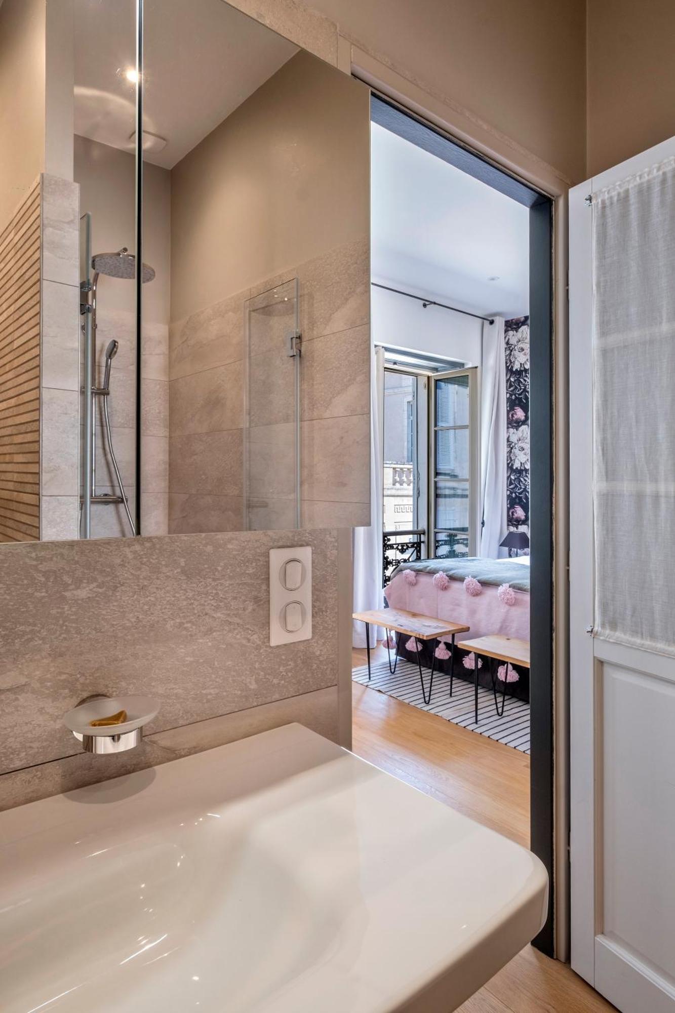 Escale Rochelaise B&B, Spa Bain Nordique Et Sauna Tonneau ラ・ロシェル エクステリア 写真